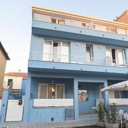 Via Siena 4 - Suites & Rooms Marina di Cecina Exteriér fotografie