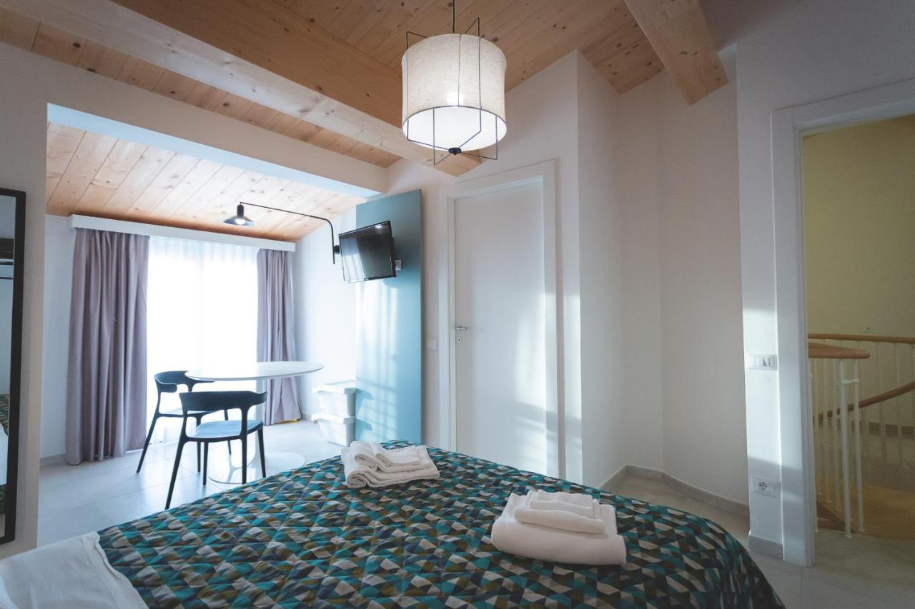 Via Siena 4 - Suites & Rooms Marina di Cecina Exteriér fotografie