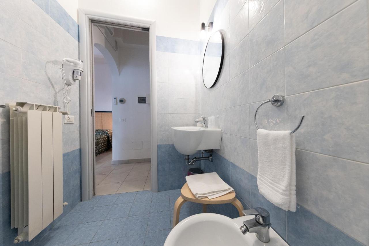 Via Siena 4 - Suites & Rooms Marina di Cecina Exteriér fotografie
