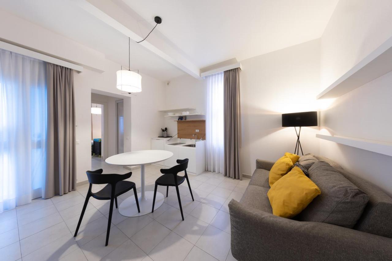 Via Siena 4 - Suites & Rooms Marina di Cecina Exteriér fotografie