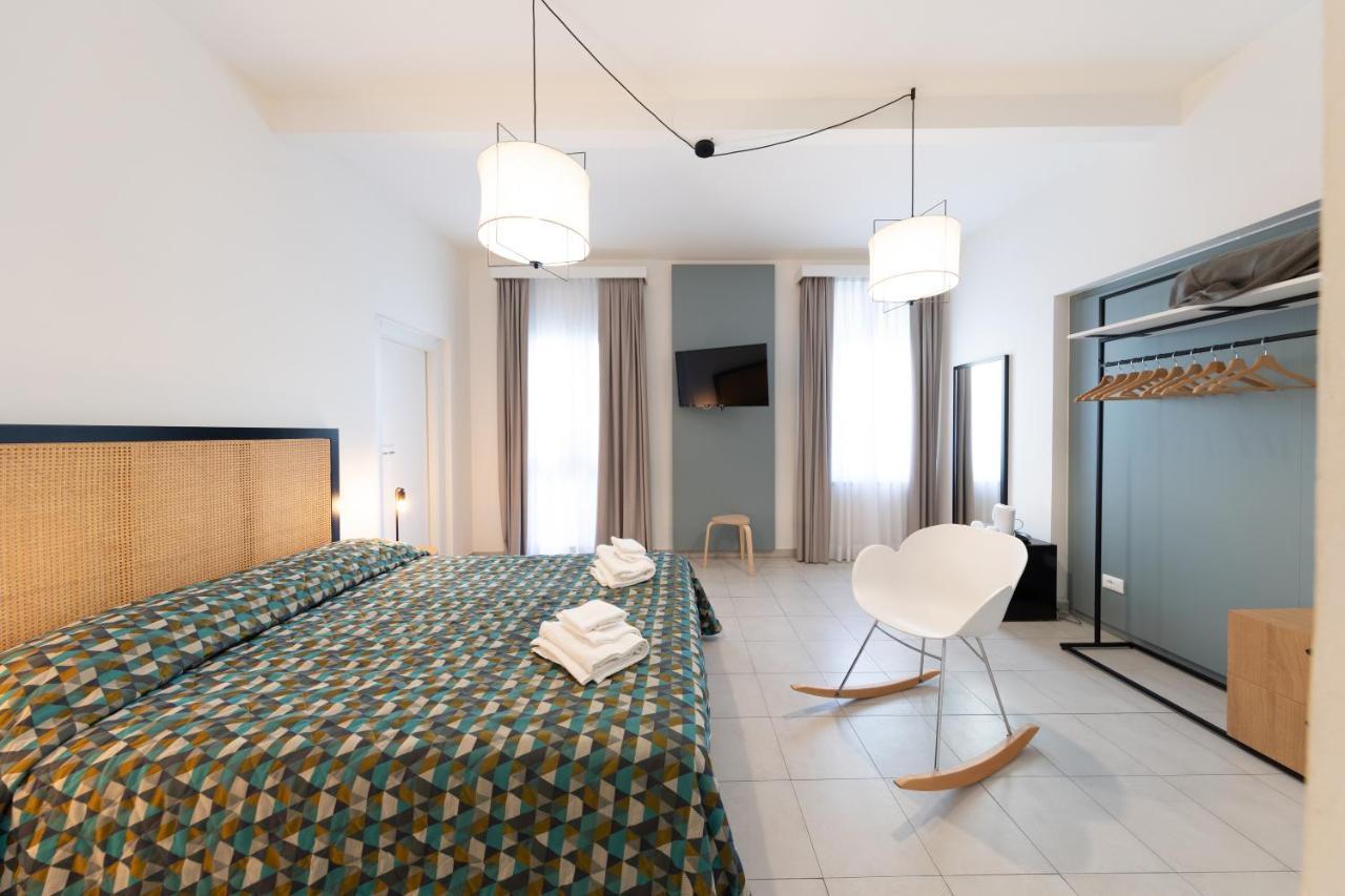 Via Siena 4 - Suites & Rooms Marina di Cecina Exteriér fotografie