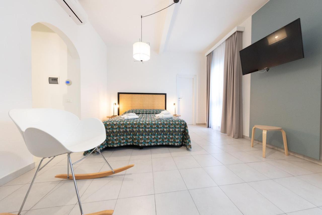 Via Siena 4 - Suites & Rooms Marina di Cecina Exteriér fotografie