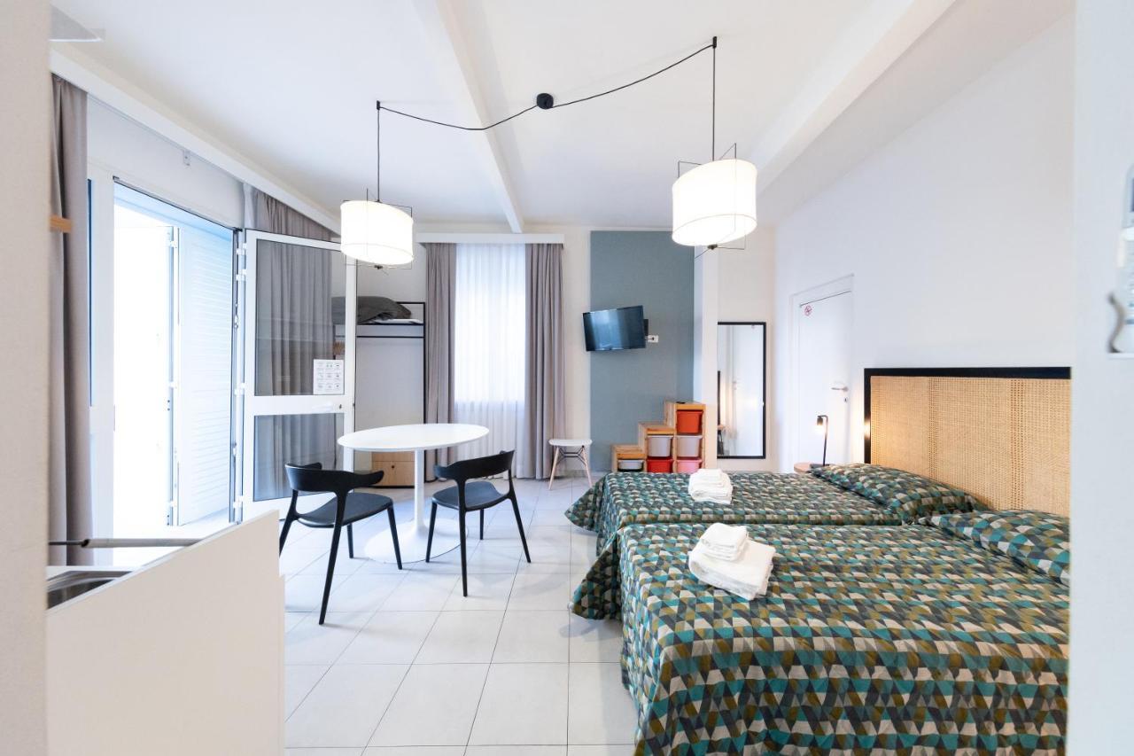 Via Siena 4 - Suites & Rooms Marina di Cecina Exteriér fotografie