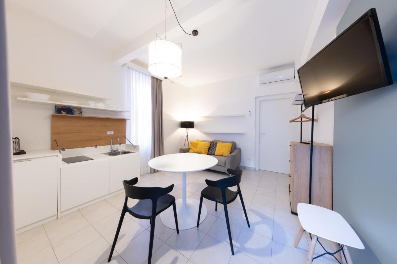 Via Siena 4 - Suites & Rooms Marina di Cecina Exteriér fotografie